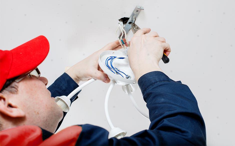 électricien de maintenance Gif-sur-Yvette