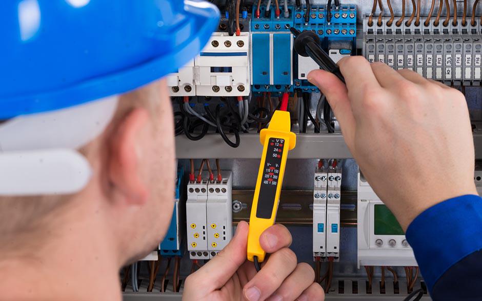 électricien de maintenance Gif-sur-Yvette